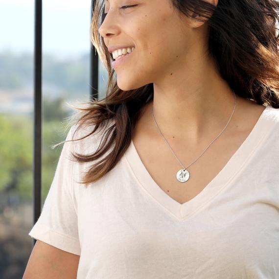 WENDYLOVE – Personalisierte Halskette individueller Gravur