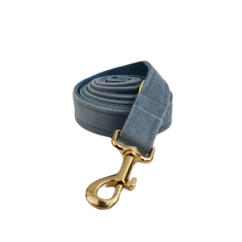 WENDYLOVE - HALSBAND & LEINE in BLAUEN SAMT